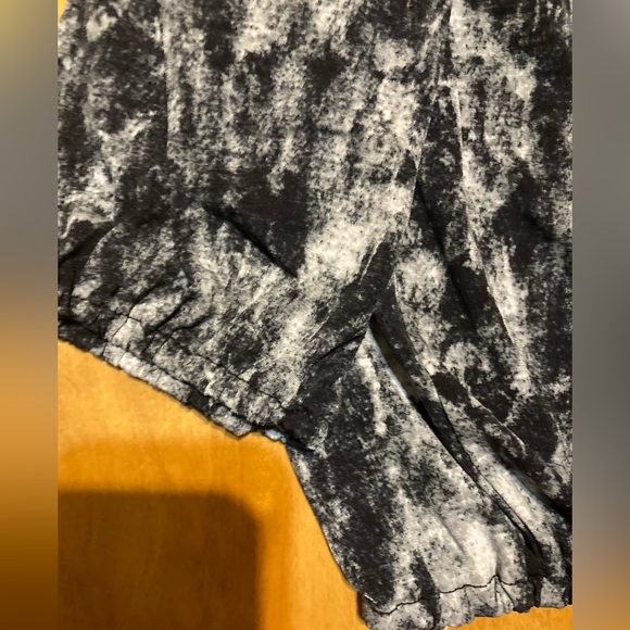 NWOT Ladies Size M Michael Kors Blouse - Picture 9 of 13